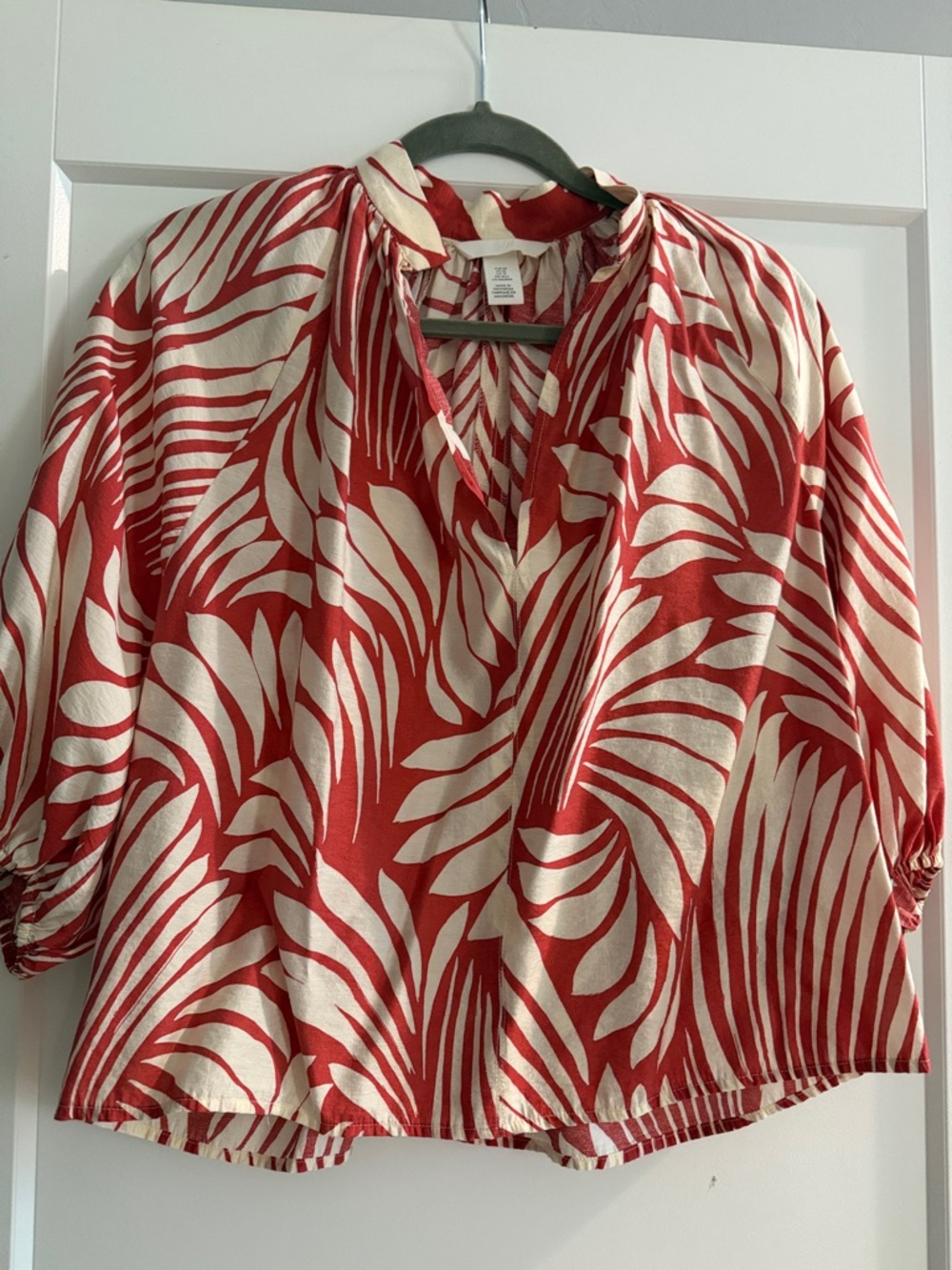 H&M Red and Cream Leaf-Print V-Neck Blouse